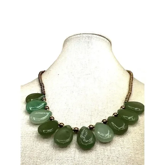 NEW Green Aventurine Stone Gold Tone Beads Bib Necklace - Picture 3 of 14